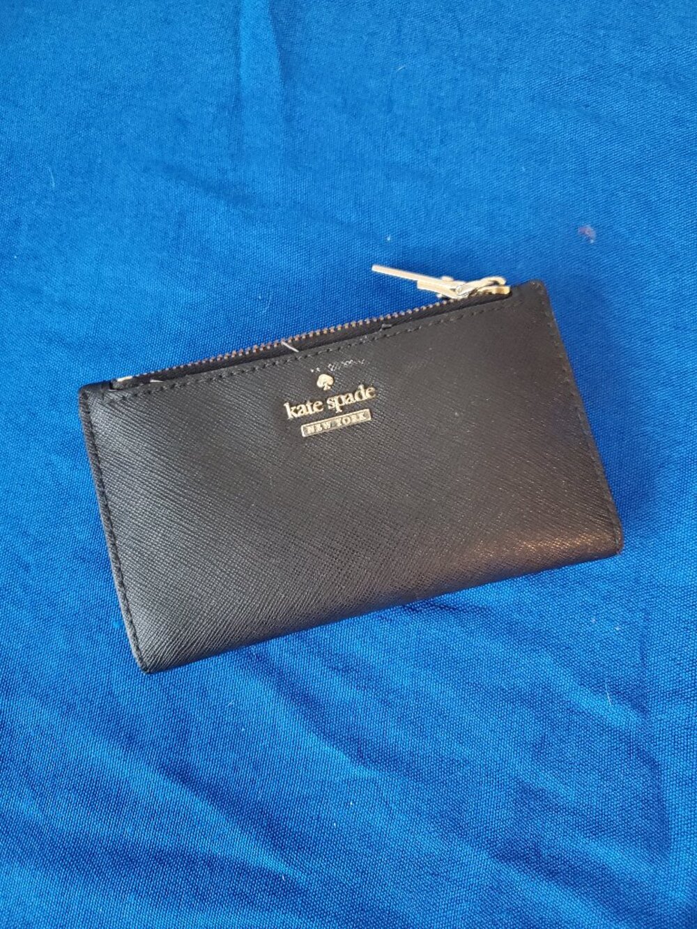 Kate Spade New York Staci Small Slim Bifold Wallet Black Saffiano Leather